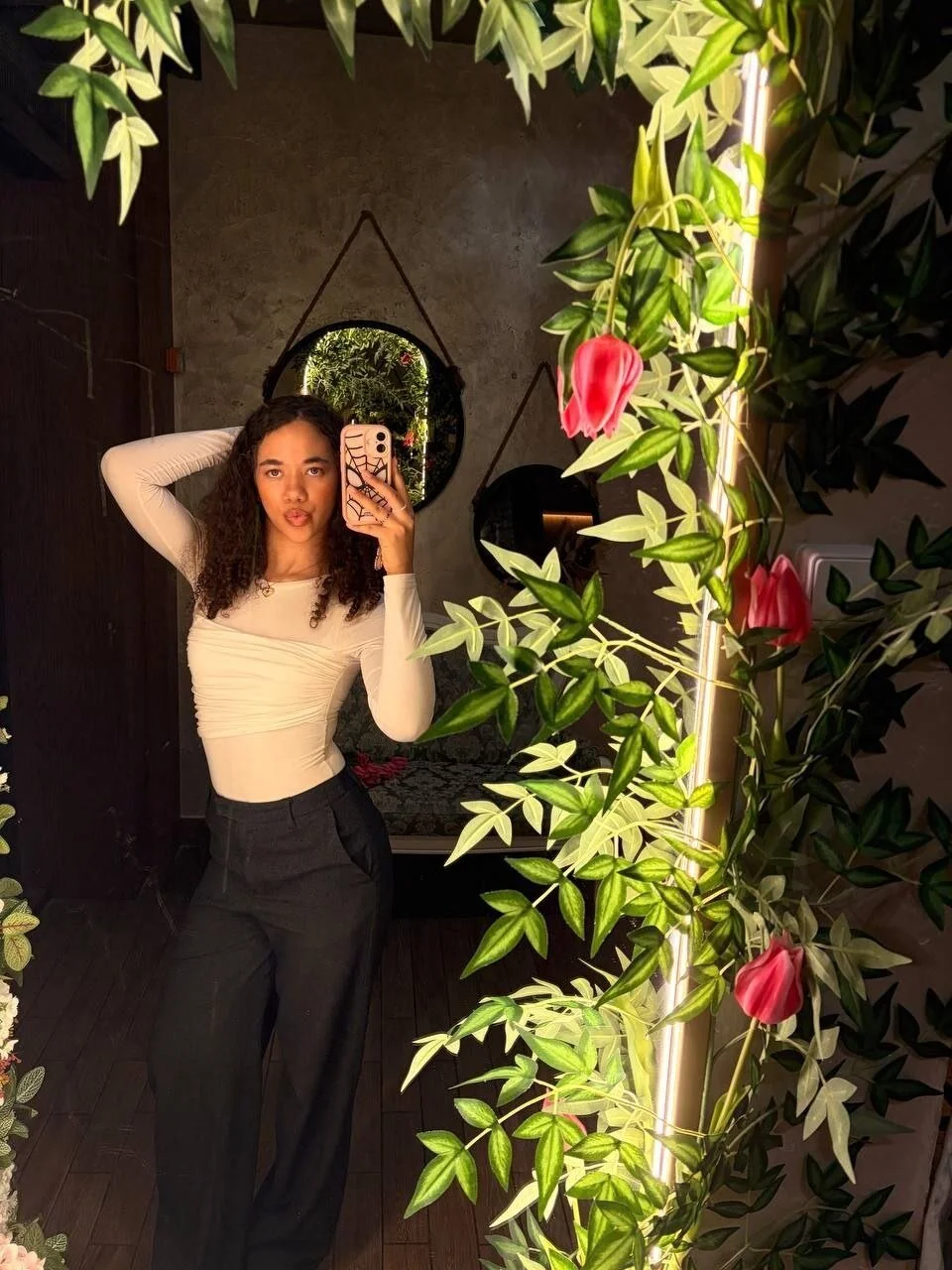 XXX Porn Photo of Nude DebbraZin 1