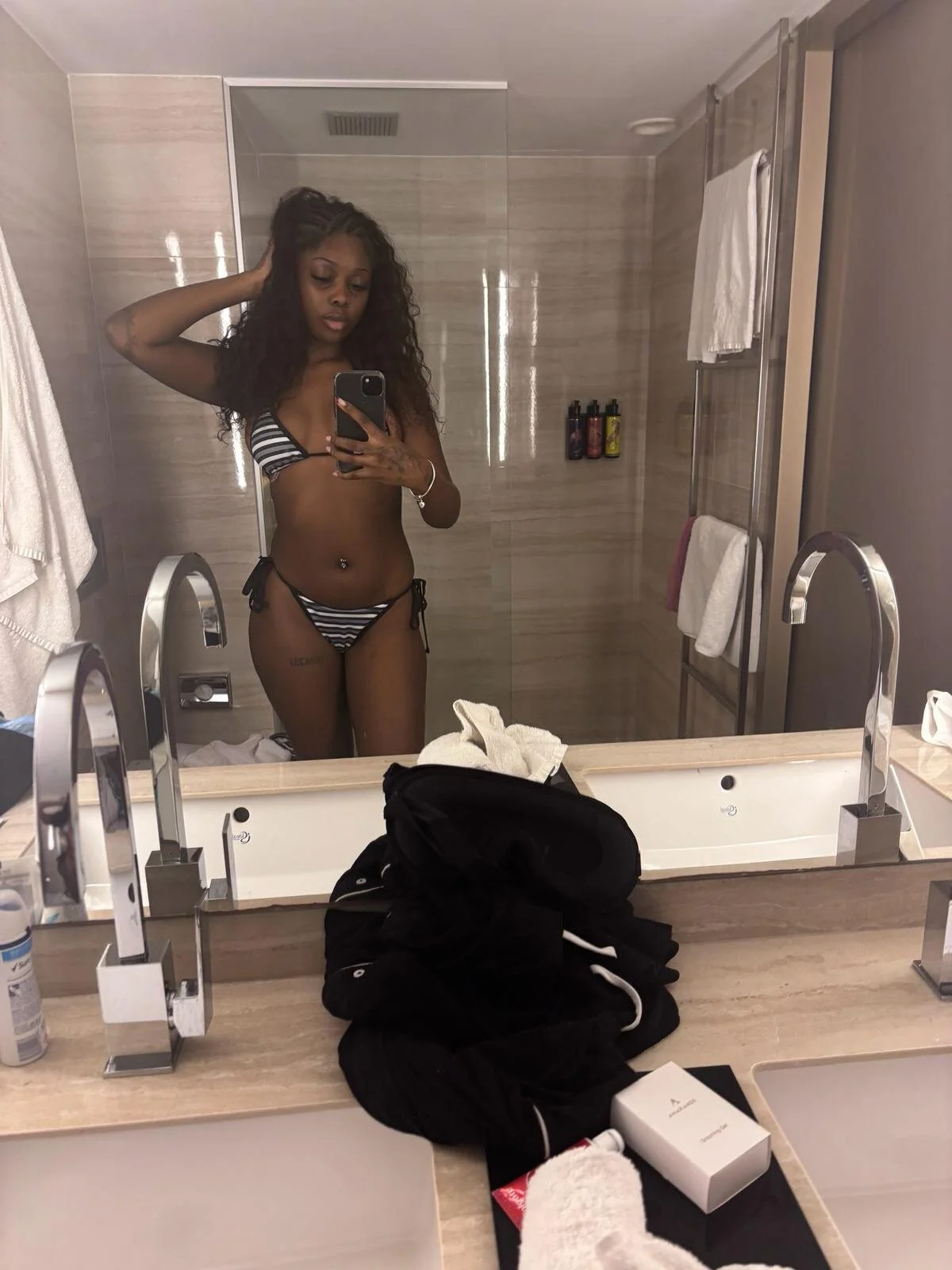 XXX Porn Photo of Nude k_ashantixx 7