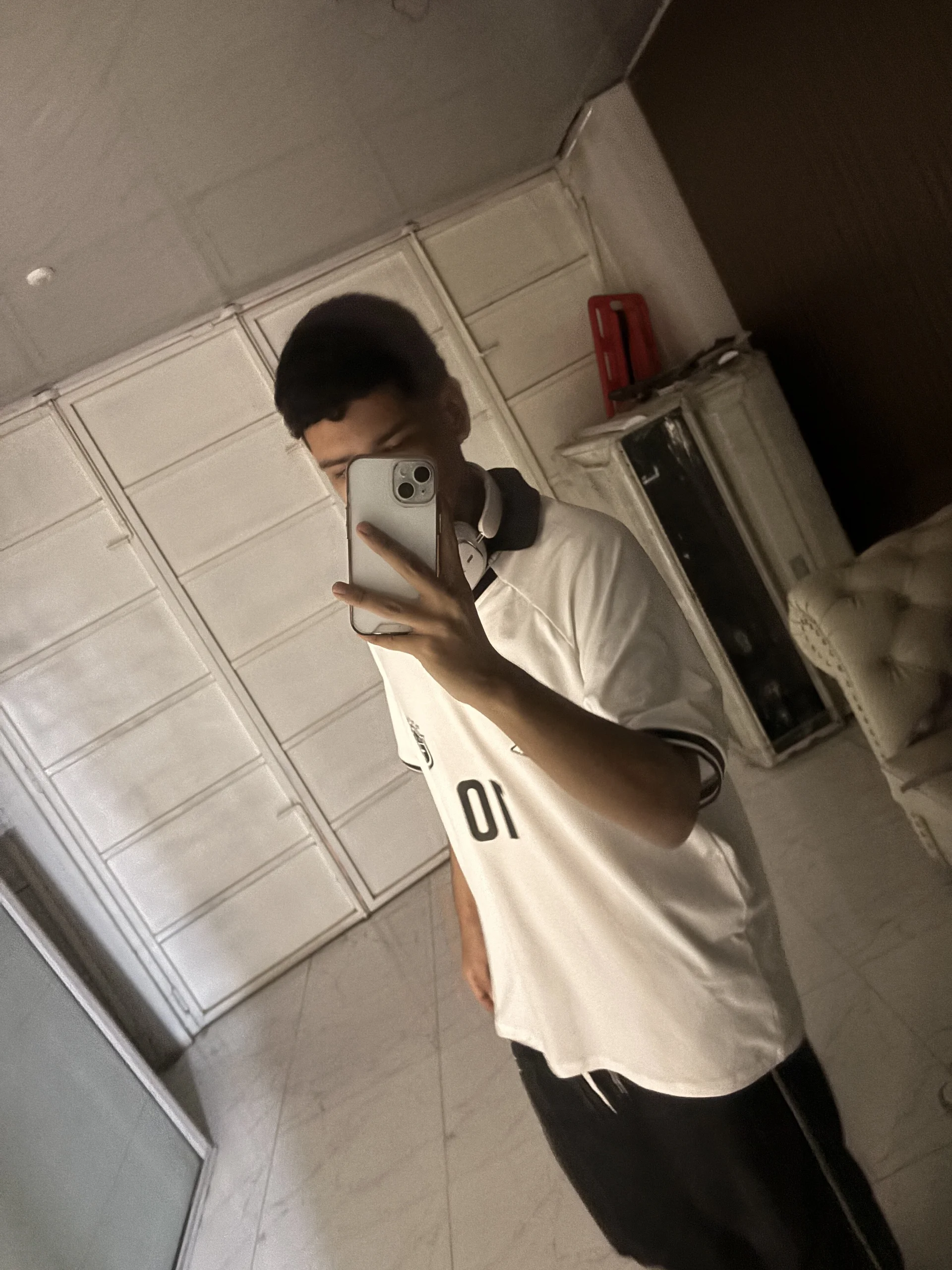 XXX Porn Photo of Nude Santiago_Foxx 10