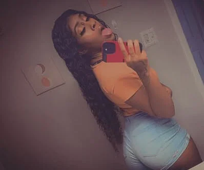 XXX Porn Photo of Nude Foreignthaababyy 4