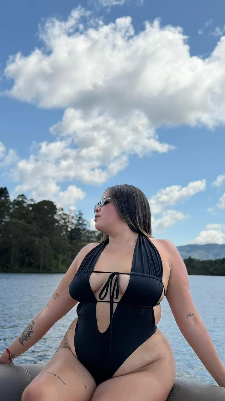 XXX Porn Photo of Nude GenesisBlaze 18