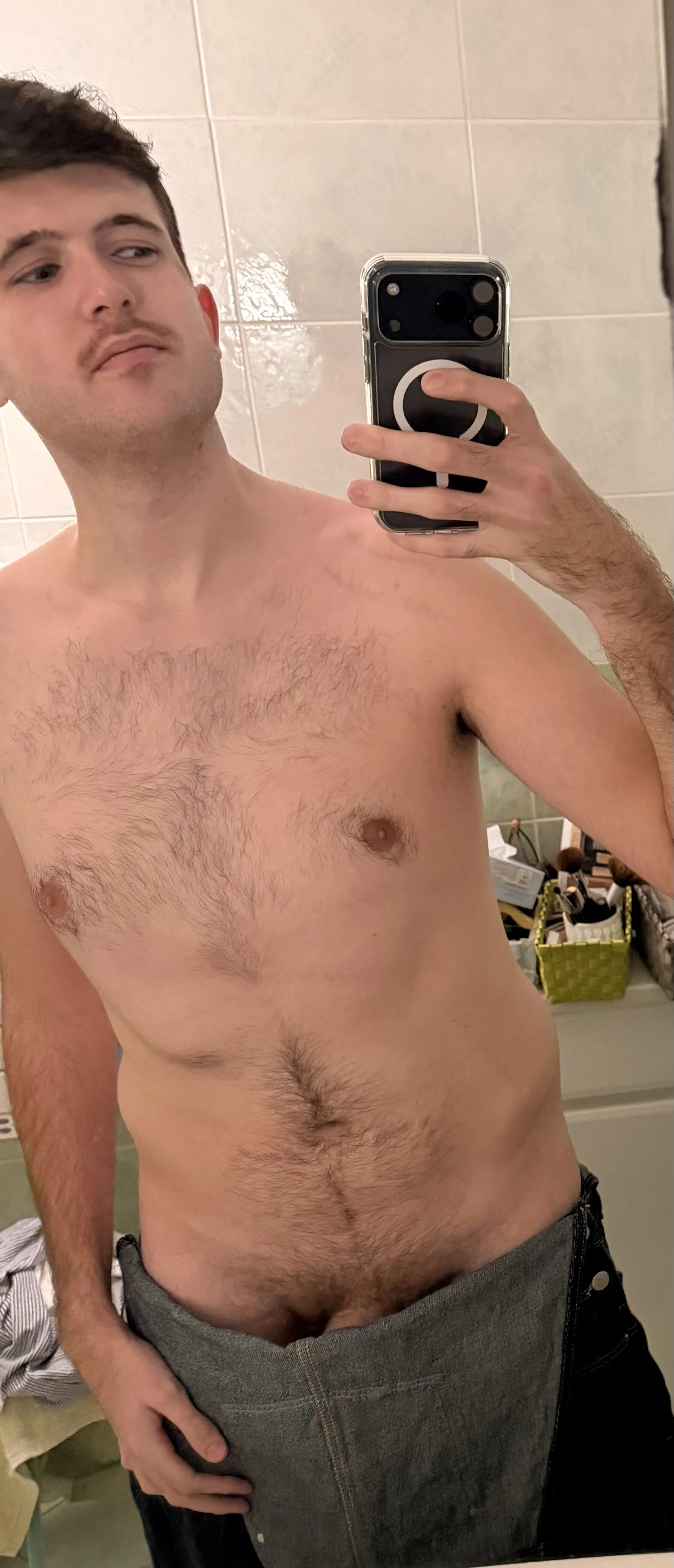 XXX Porn Photo of Nude Versahugo 1