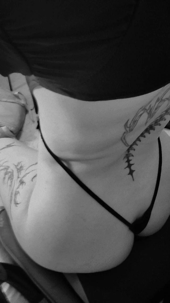 XXX Porn Photo of Nude Melody_Black_ 32