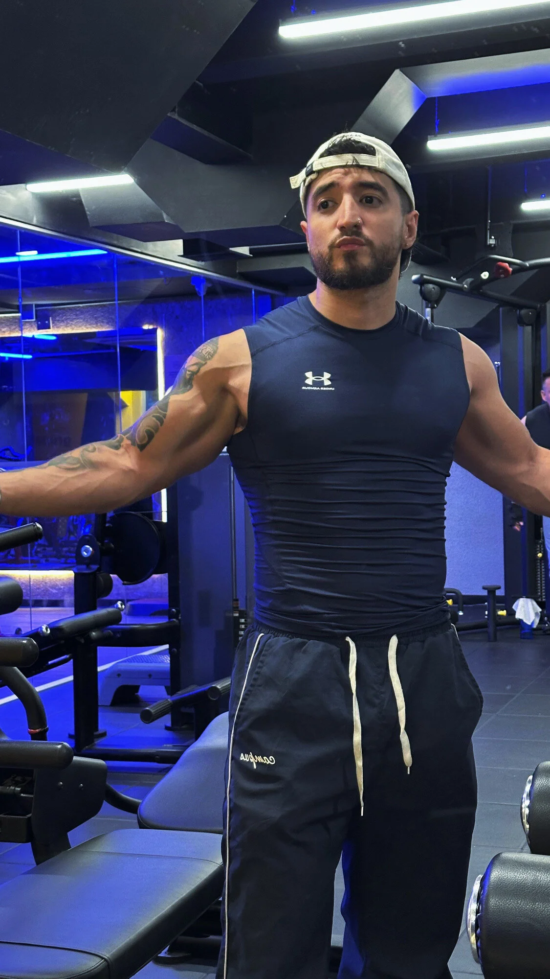 XXX Porn Photo of Nude bradley_martinez 41