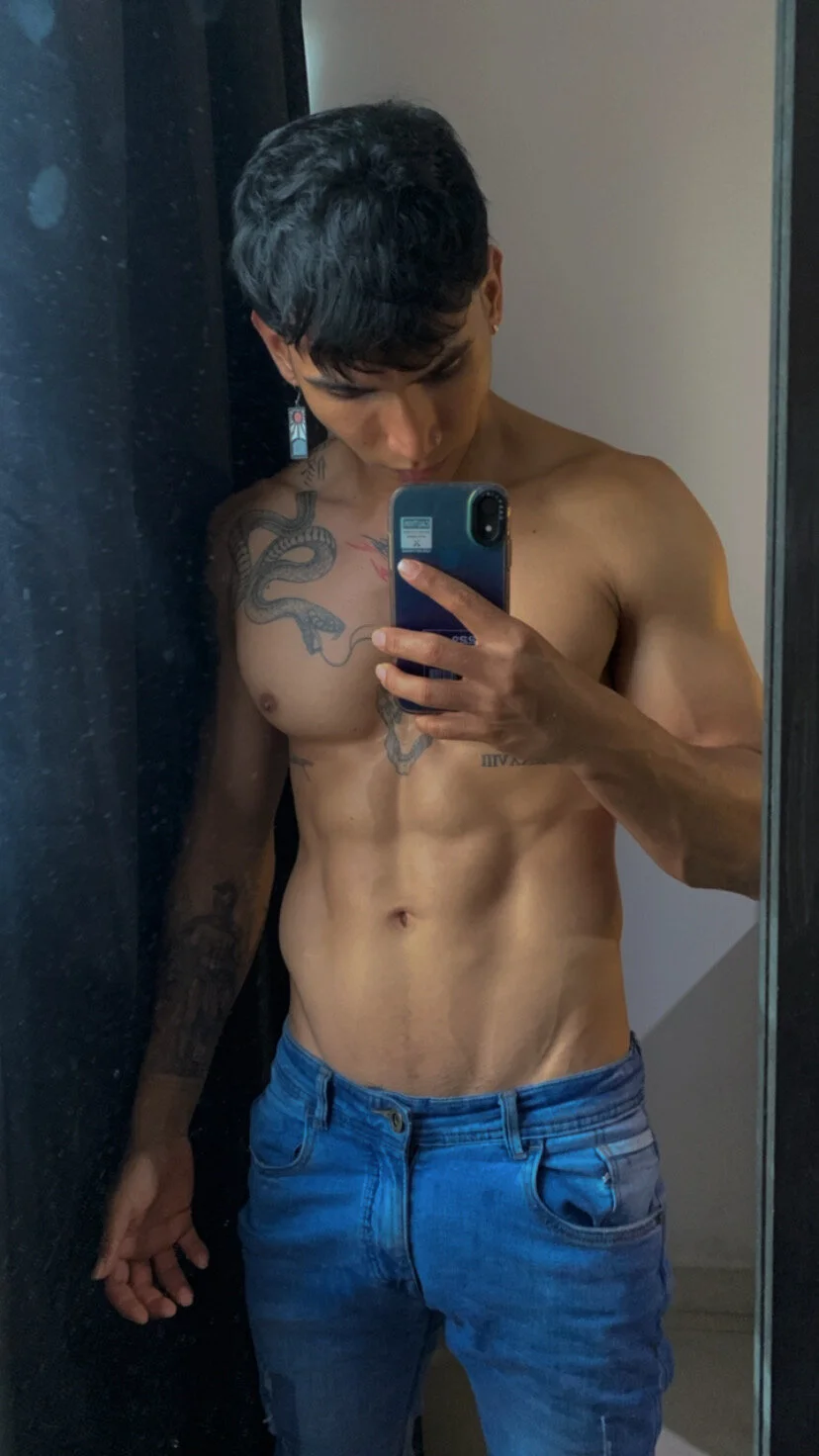 XXX Porn Photo of Nude muscle_boyhorny 103