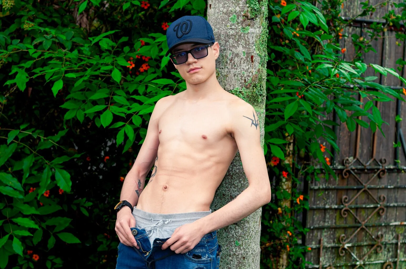 XXX Porn Photo of Nude wolfandsky 10