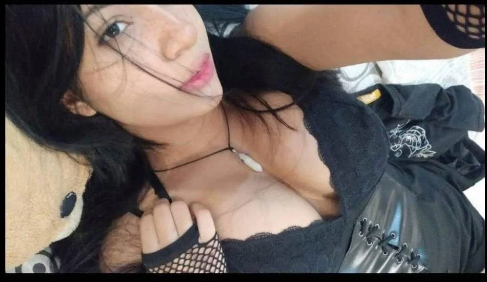 XXX Porn Photo of Nude Sophiefoxy__ 14