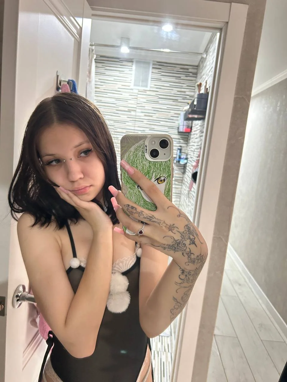XXX Porn Photo of Nude AmeliaMiotii 69