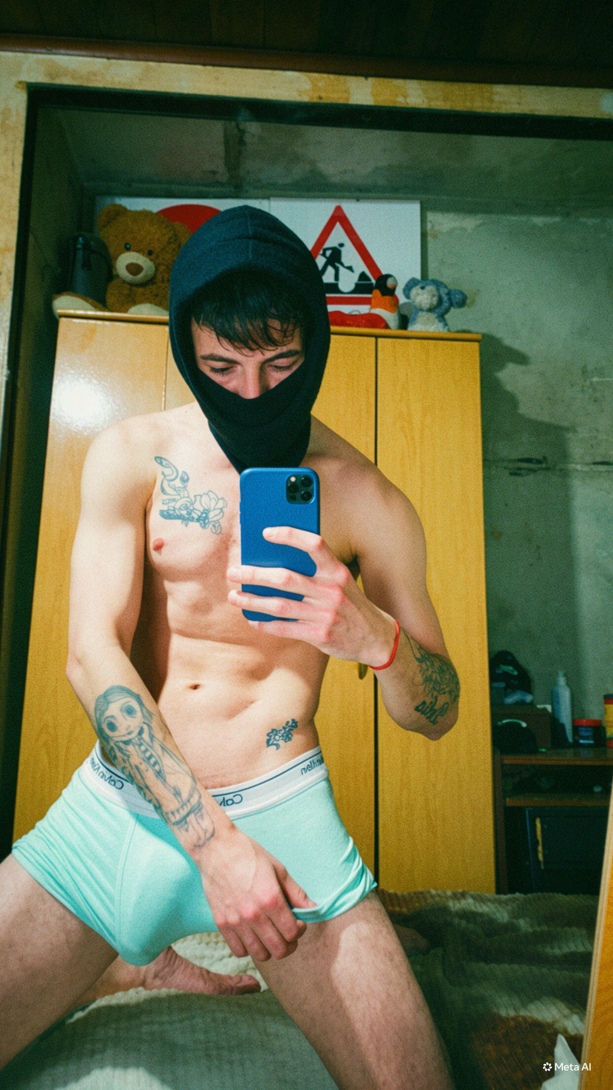 XXX Porn Photo of Nude mateo_dot24x8 2