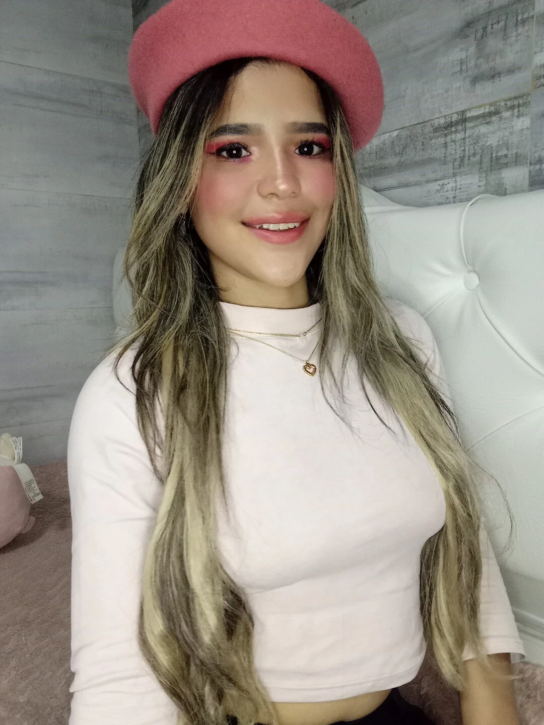 XXX Porn Photo of Nude AvrillThomas 38