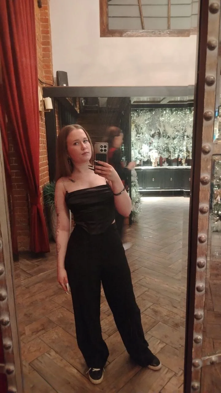 XXX Porn Photo of Nude IvoryWillig 3