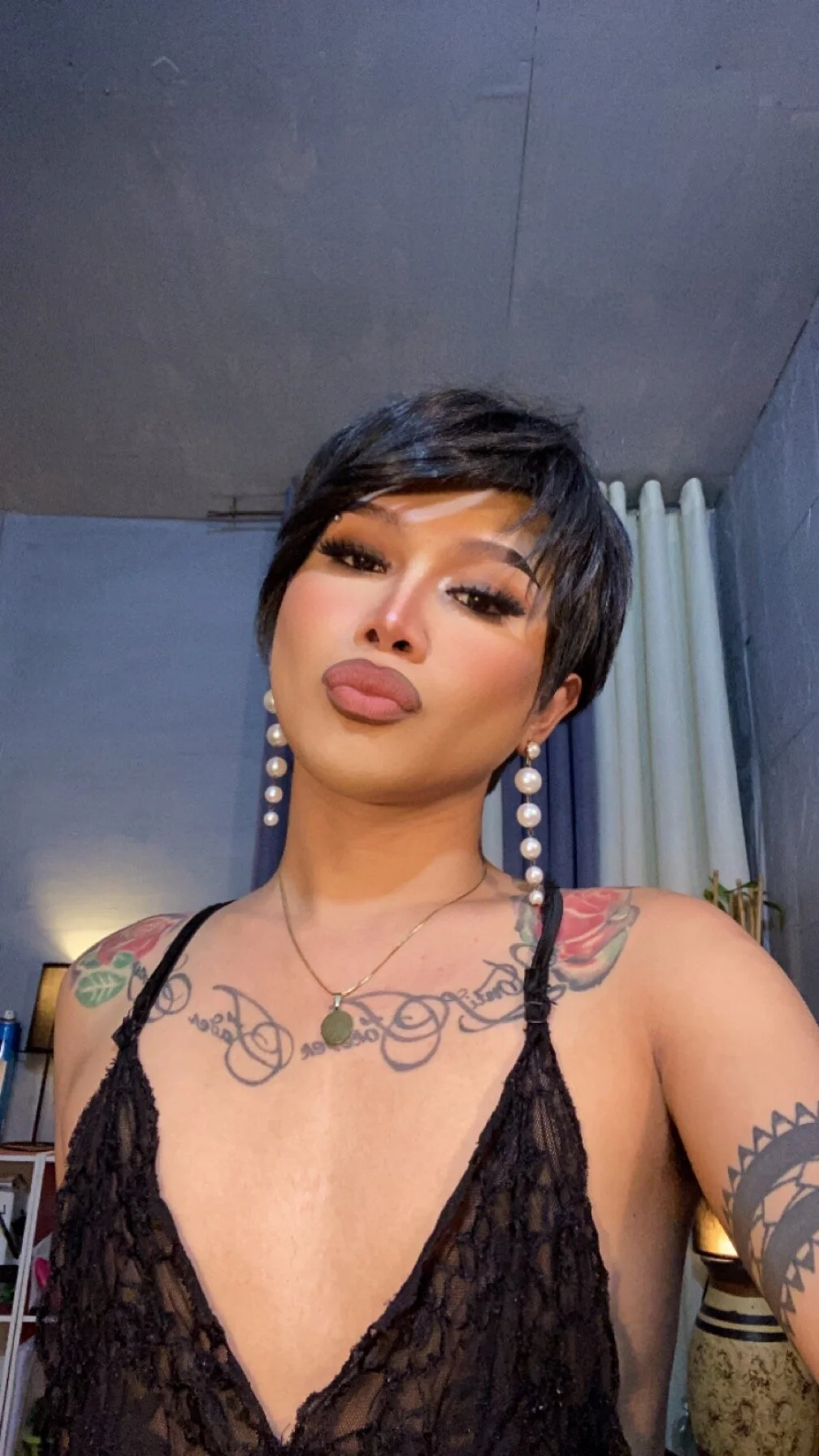 XXX Porn Photo of Nude DazzlingroseHorsecock 12