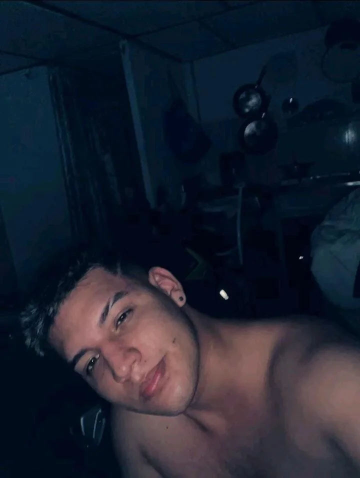 XXX Porn Photo of Nude mazenrois 1