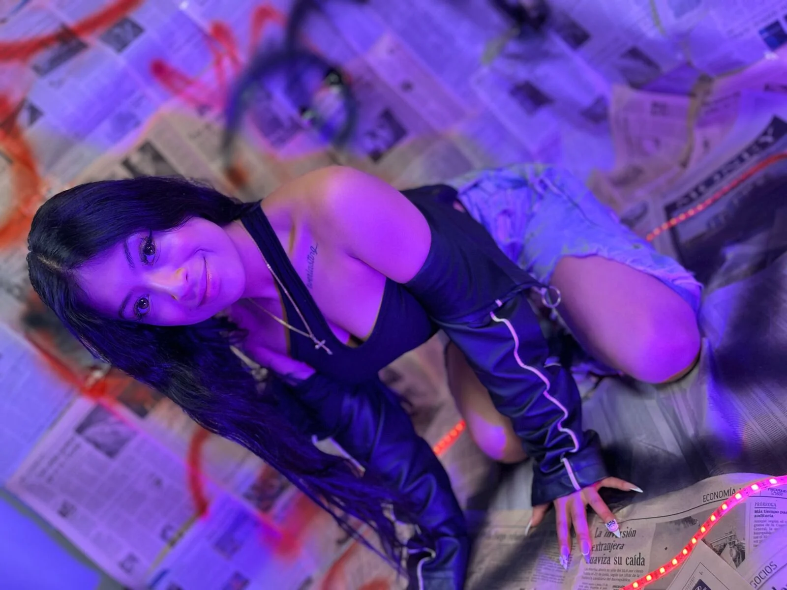 XXX Porn Photo of Nude vaness_weet 23