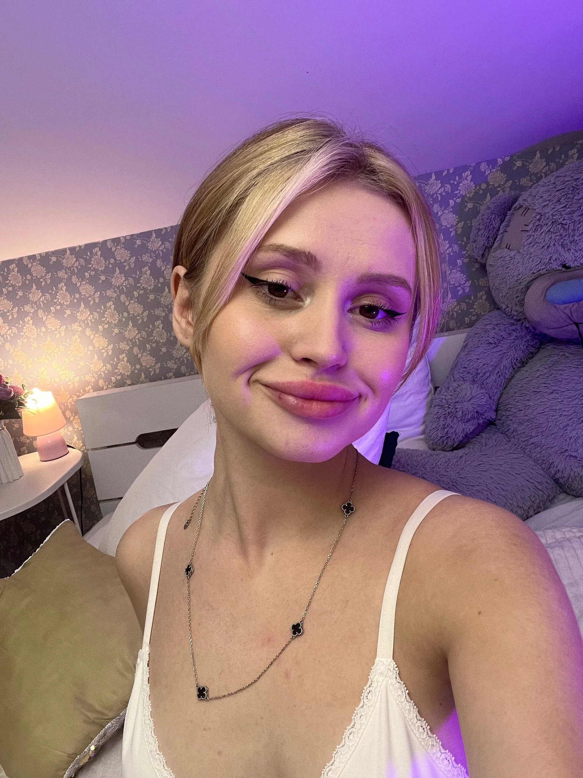 XXX Porn Photo of Nude MaryLew 17