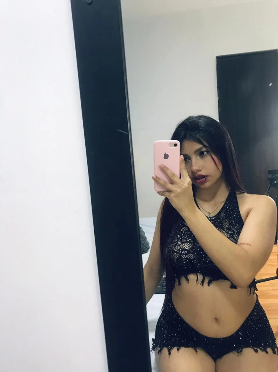 XXX Porn Photo of Nude Kim_Luna1 16