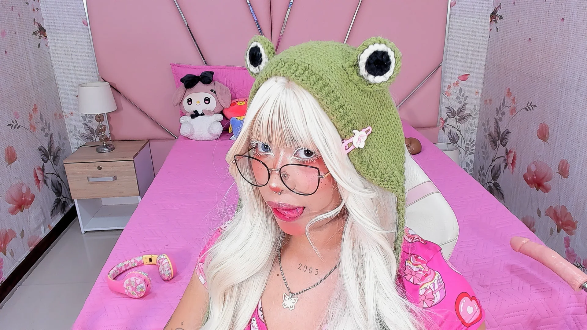XXX Porn Photo of Nude SafiroAgataaa 14
