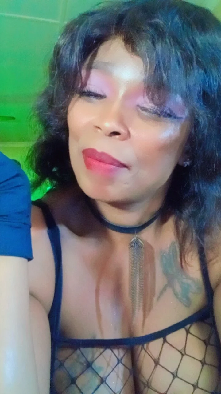 XXX Porn Photo of Nude Gucci_Bx 365