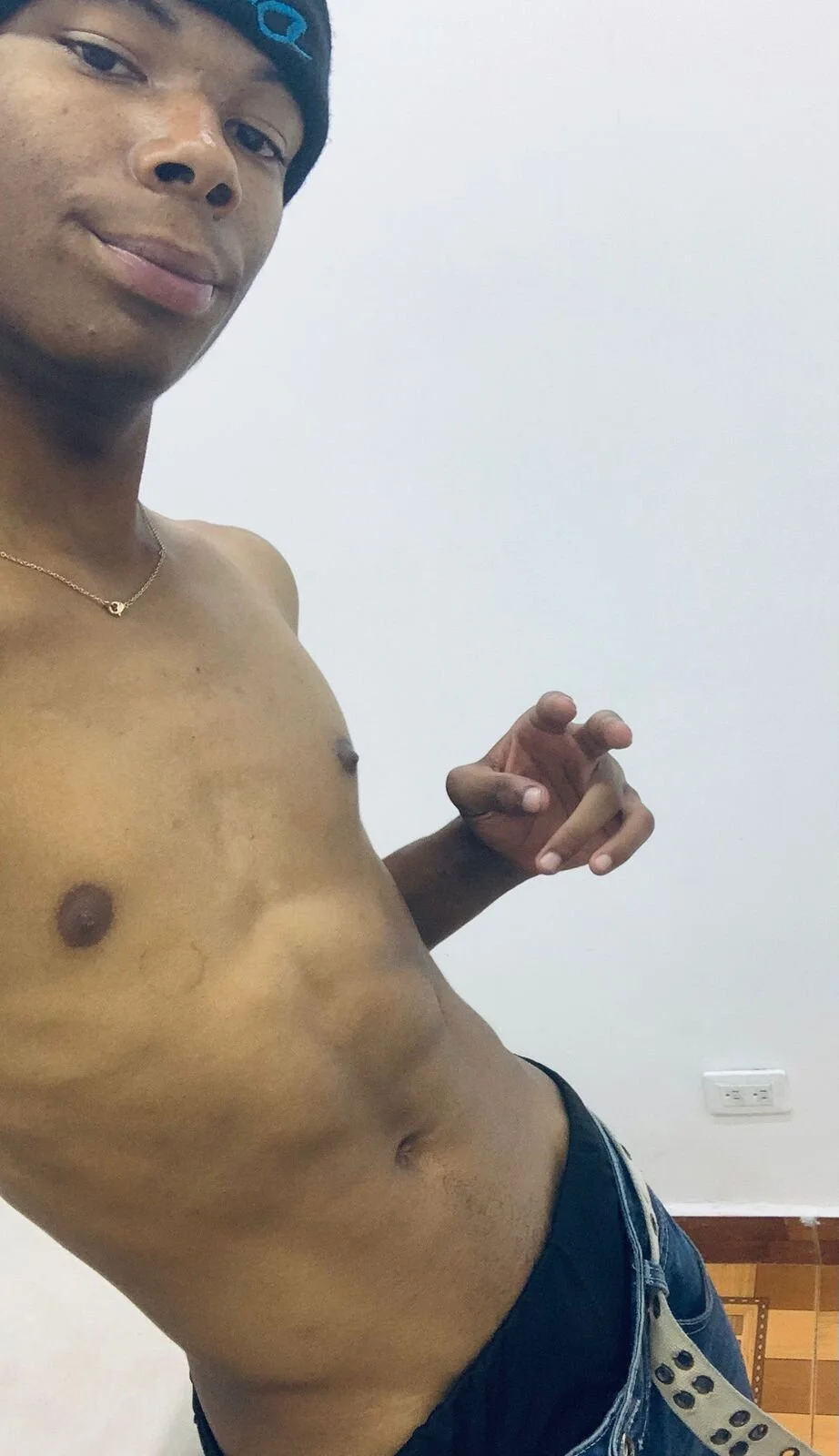 XXX Porn Photo of Nude Santiago_Ortiz_ 6
