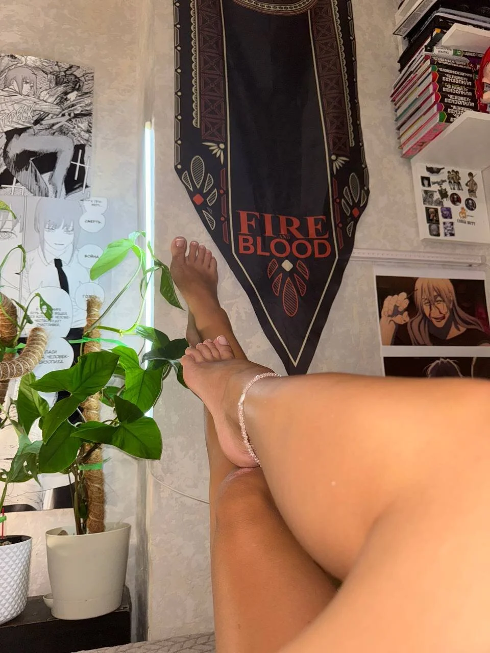 XXX Porn Photo of Nude -GoldenGirl- 1