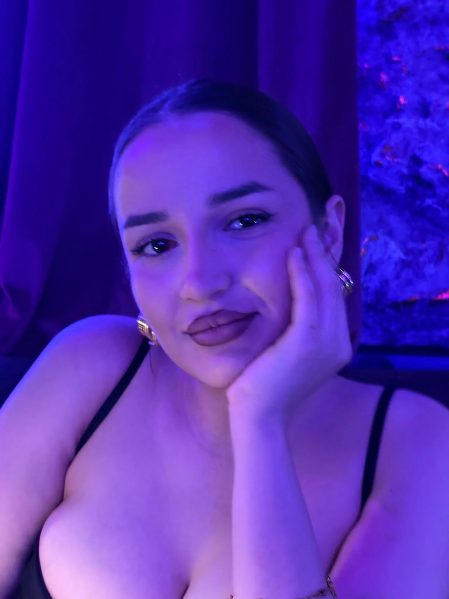 XXX Porn Photo of Nude Kissy_rose_xx 2