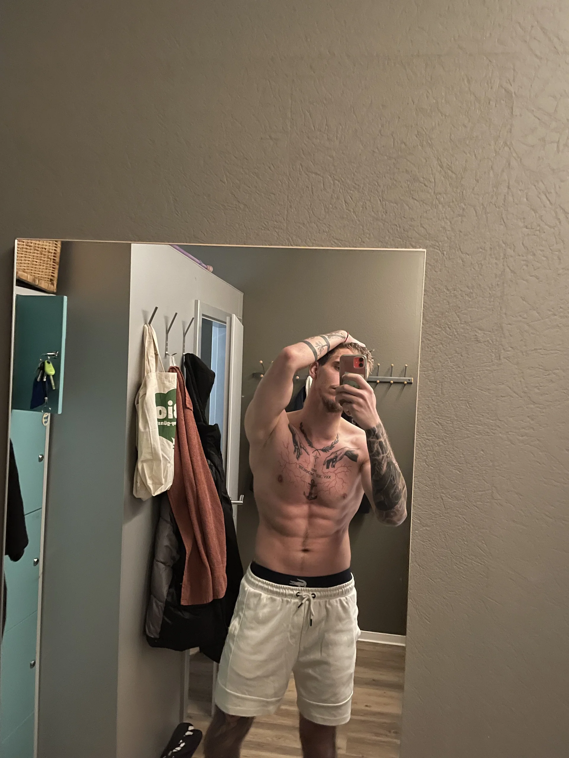 XXX Porn Photo of Nude MaskedTrainer_official 3