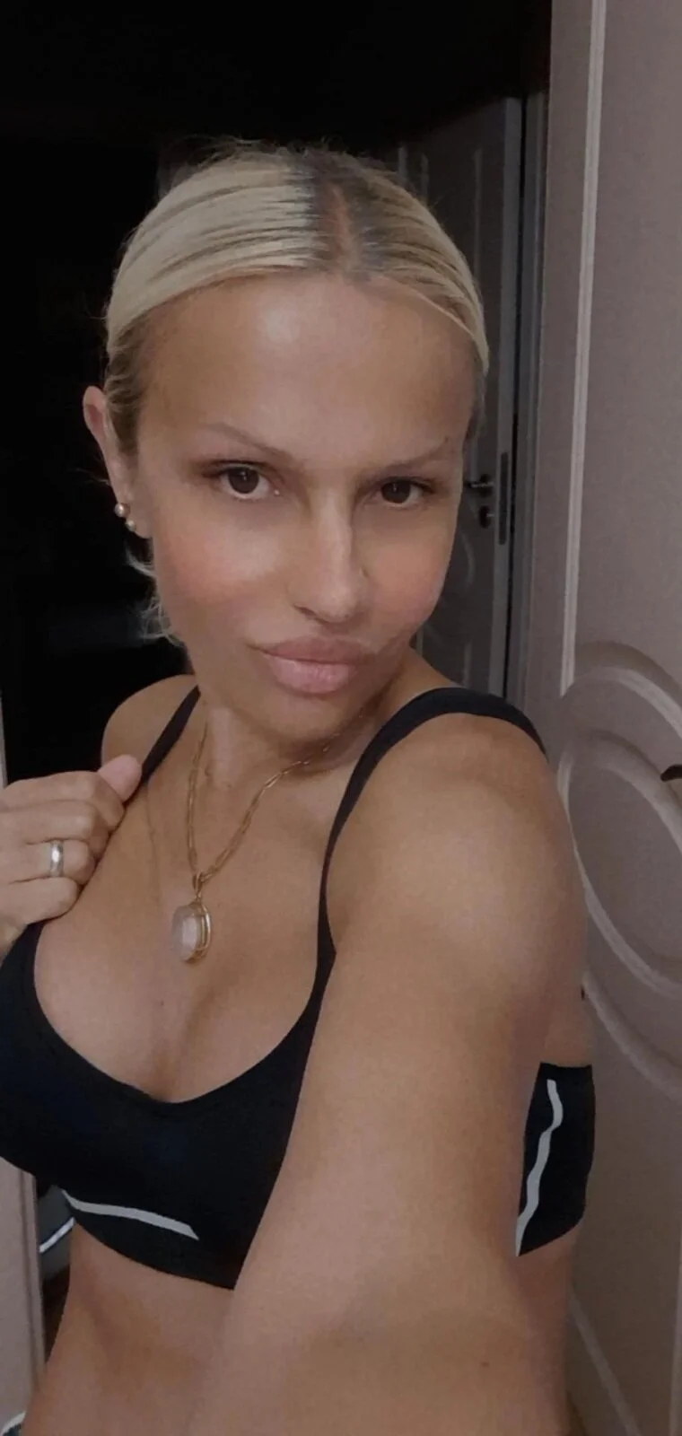 XXX Porn Photo of Nude DeborahXPorn 26