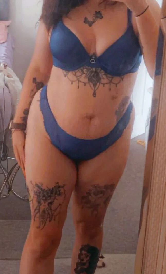 XXX Porn Photo of Nude BabyDollxox15 21