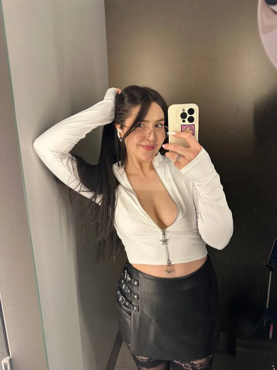 XXX Porn Photo of Nude meow_girl 16