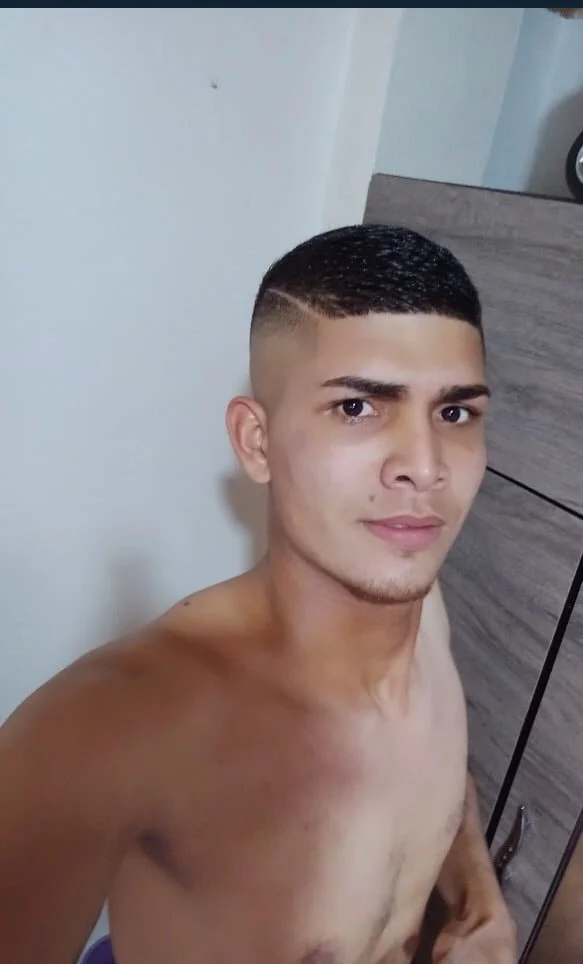 XXX Porn Photo of Nude aj199431 5
