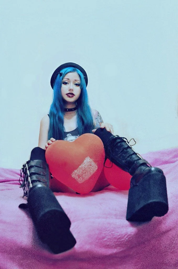 XXX Porn Photo of Nude Lolisuccub 118