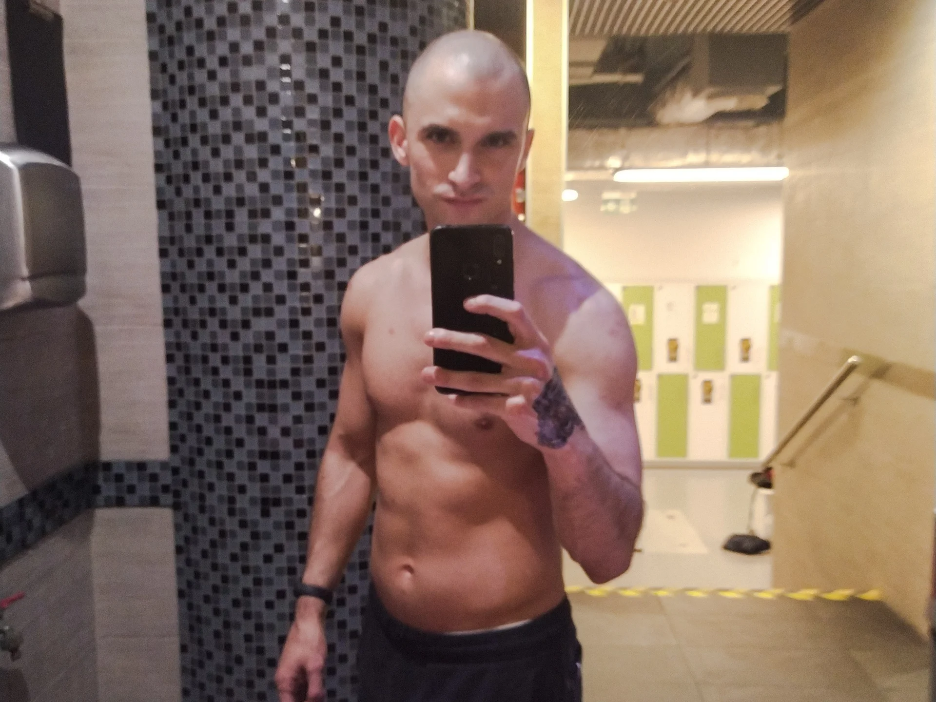 XXX Porn Photo of Nude OskarBreno 3
