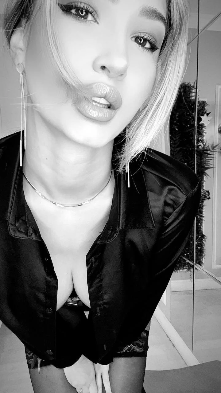 XXX Porn Photo of Nude SarahPeach8 37