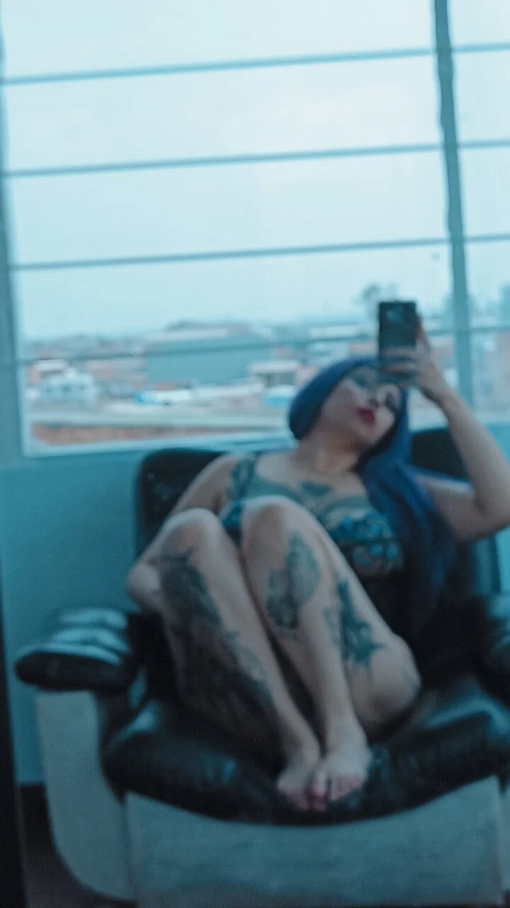 XXX Porn Photo of Nude Marlbolo_Rojo01 31