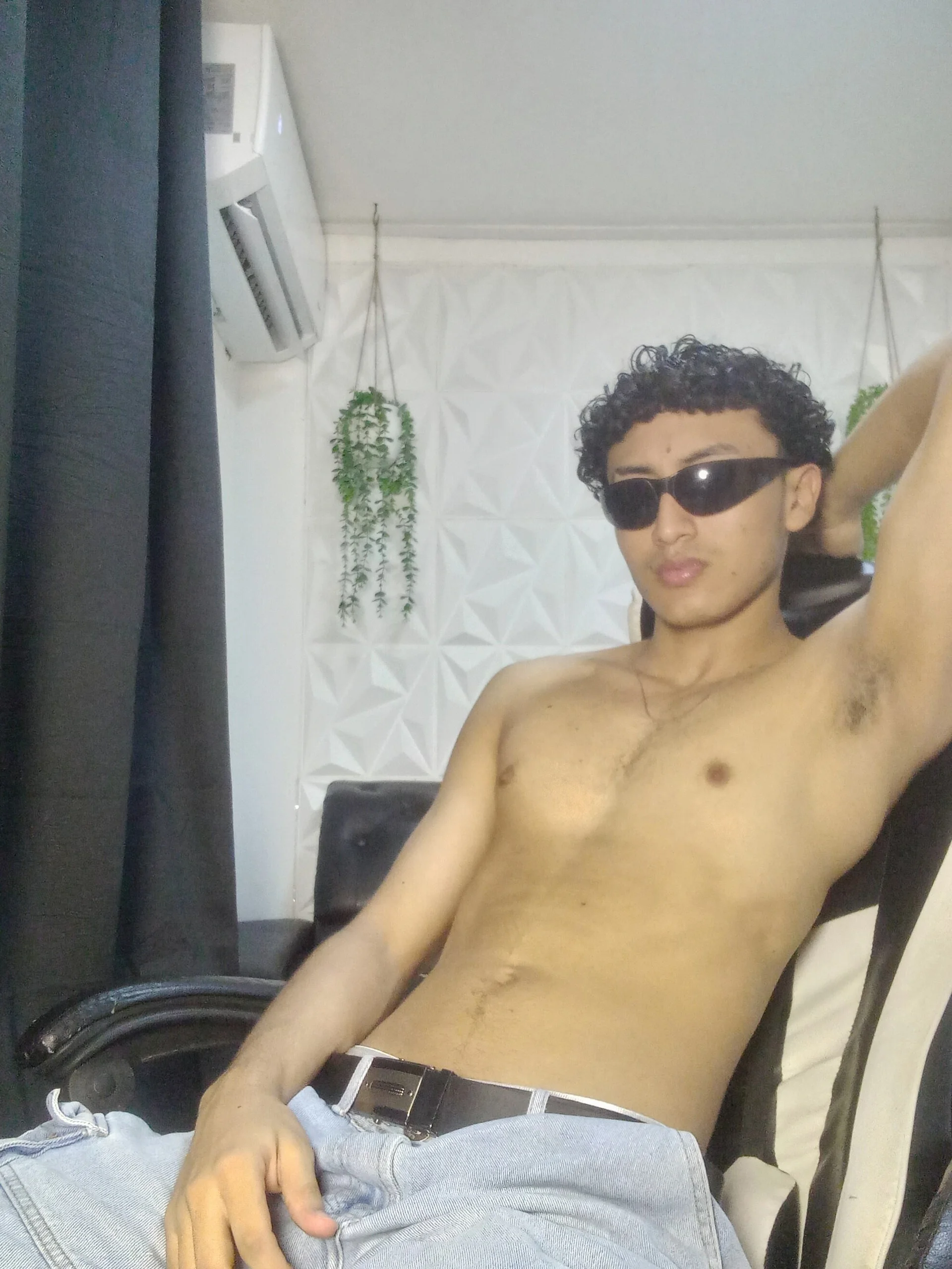 XXX Porn Photo of Nude Dark_badboy1 10