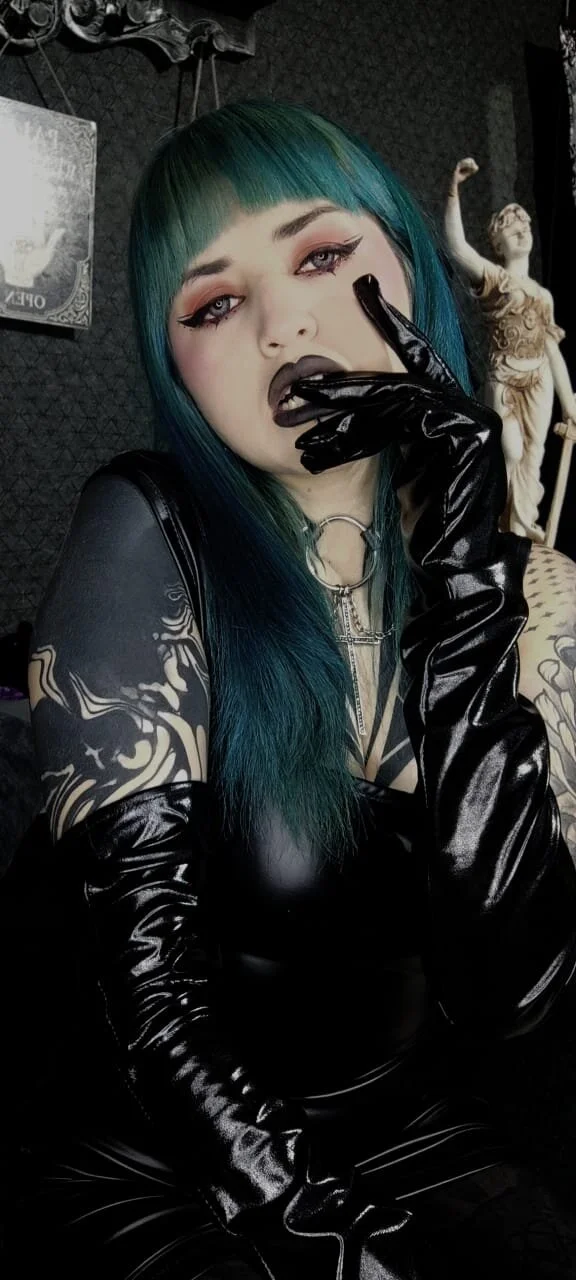 XXX Porn Photo of Nude DimmuandDarkness 2