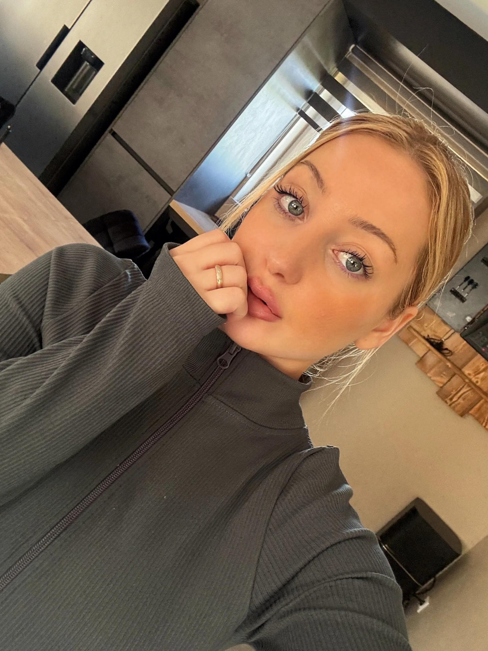 XXX Porn Photo of Nude bethystoryof 1