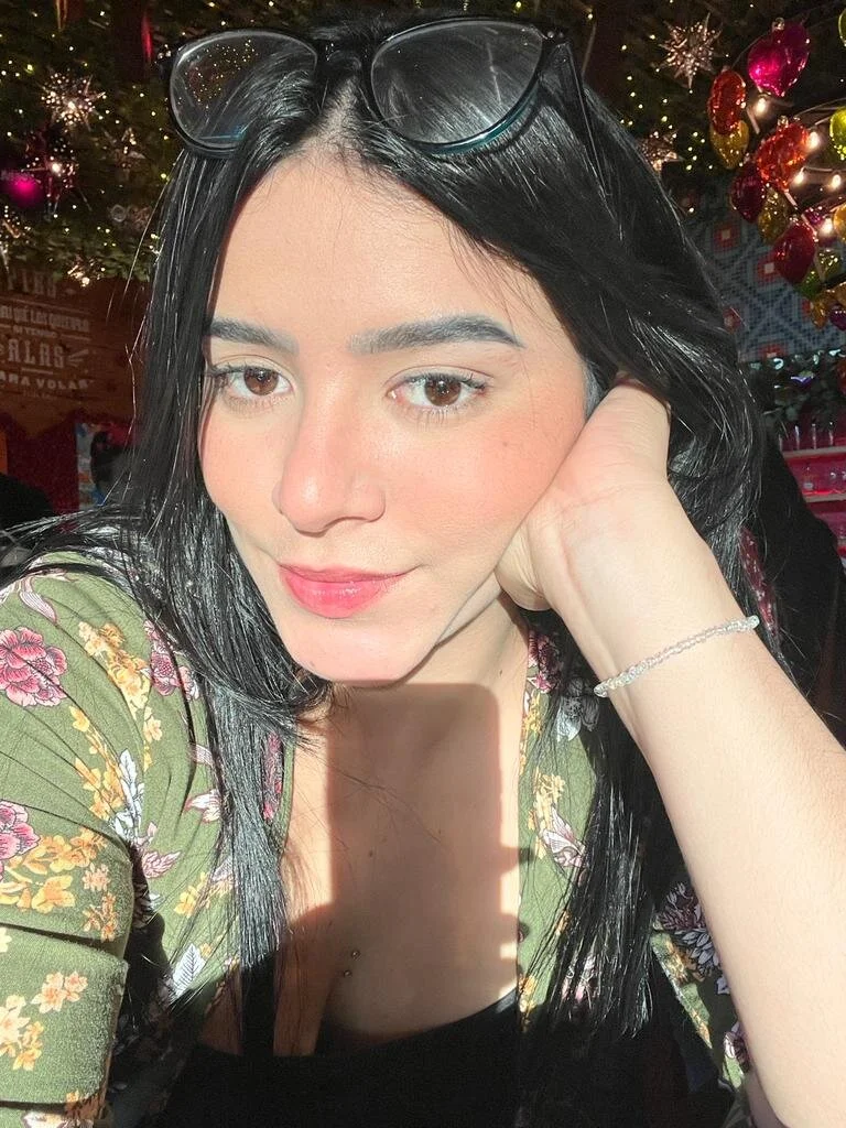 XXX Porn Photo of Nude Lia_flowers 23