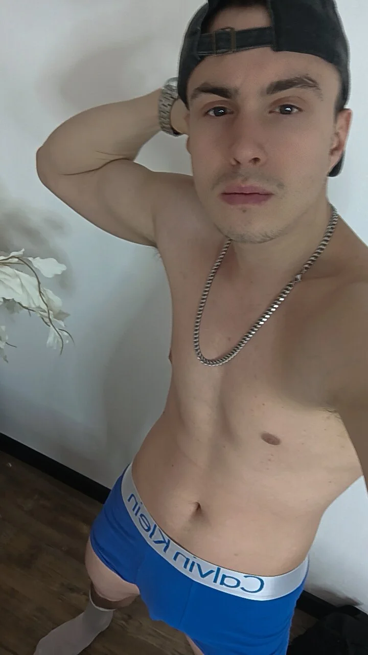 XXX Porn Photo of Nude Kris_Braun 3