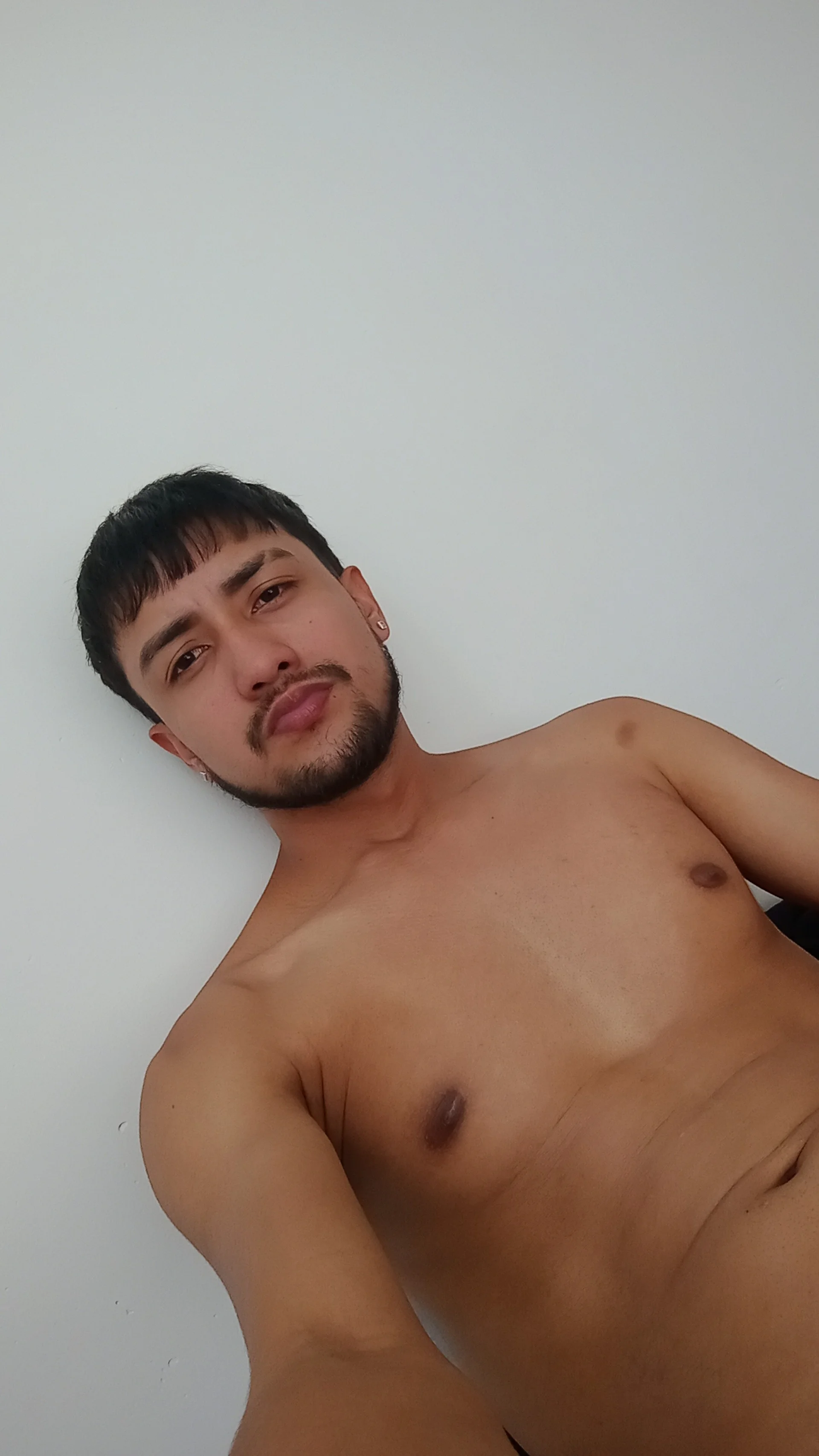 XXX Porn Photo of Nude dazo_vnzl12 4