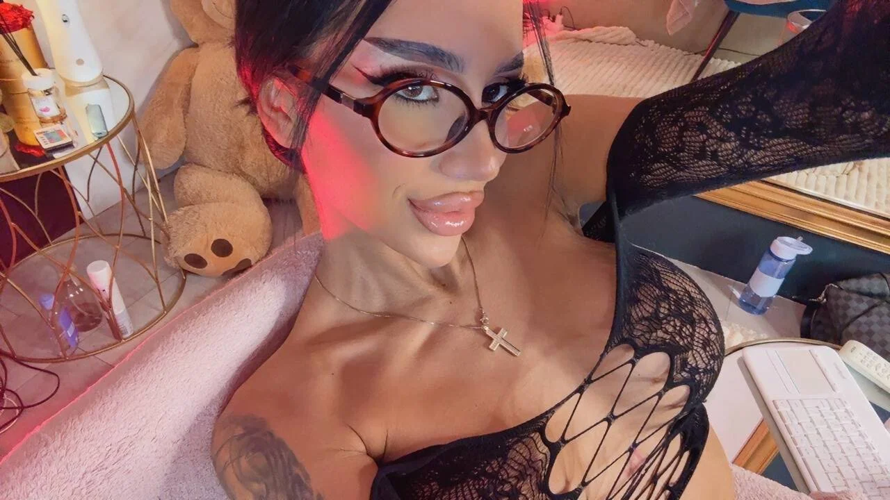 XXX Porn Photo of Nude KimNaty 3