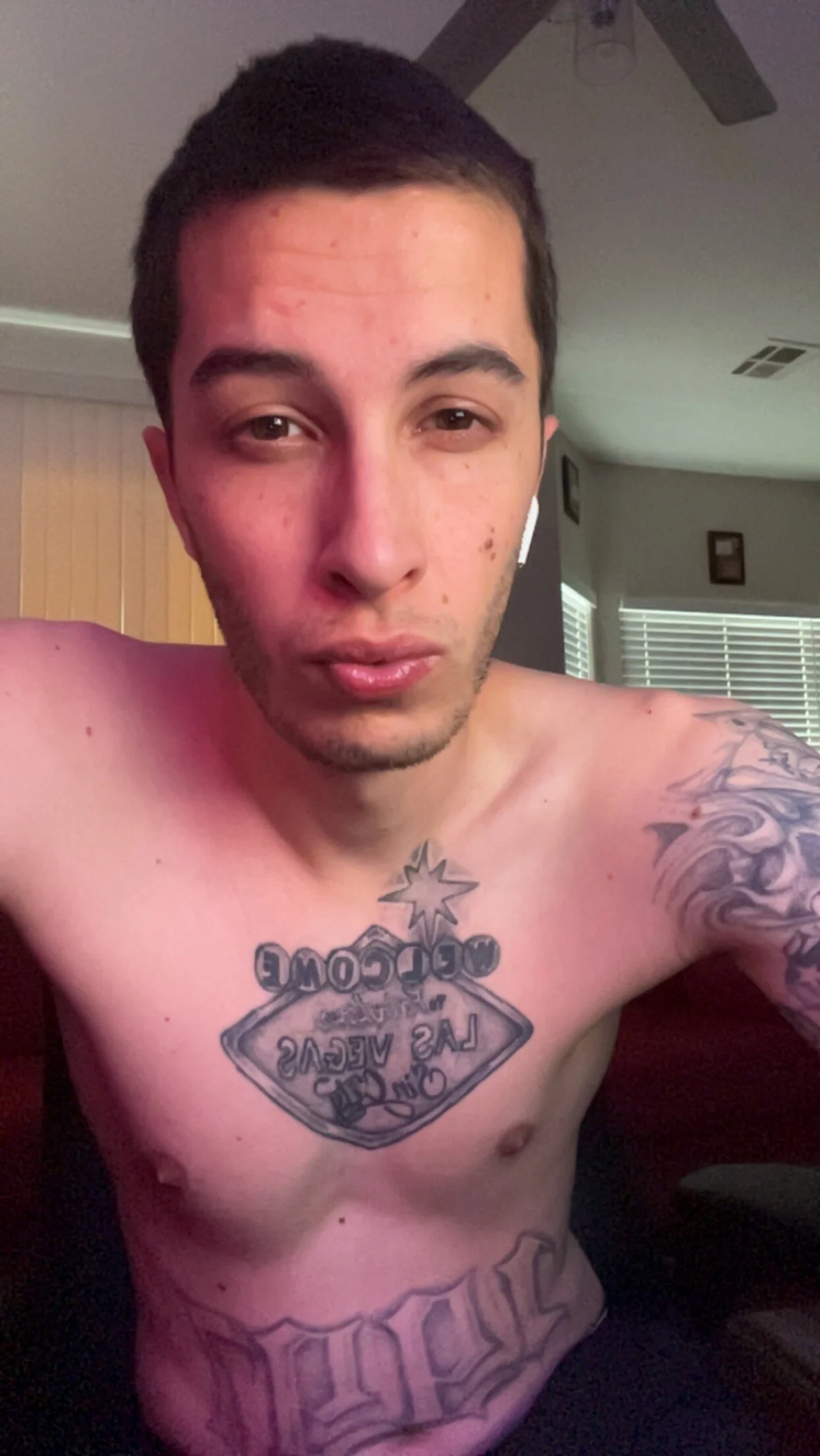 XXX Porn Photo of Nude JuicyJoshy 145