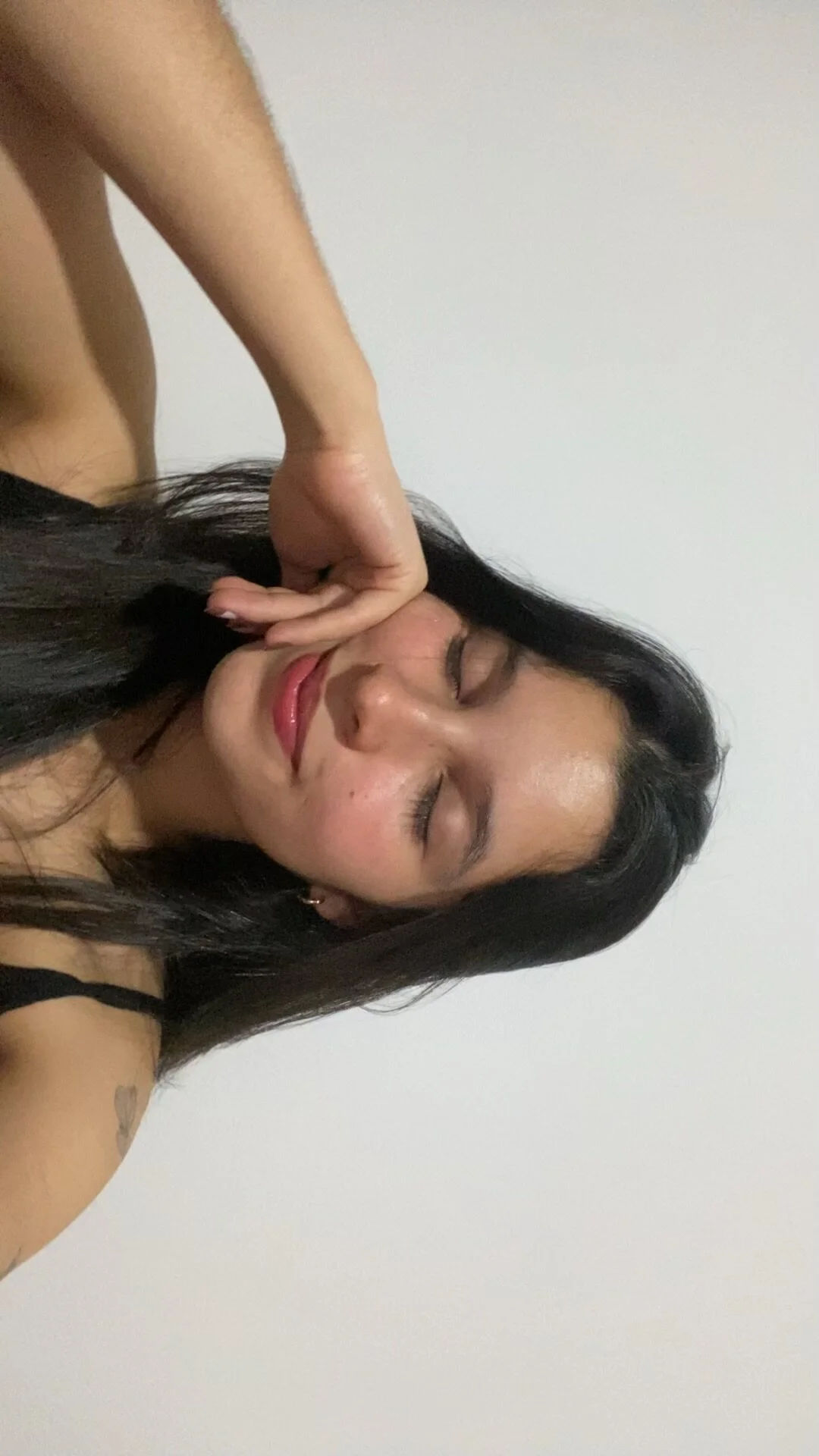 XXX Porn Photo of Nude lucianasmith_ 1