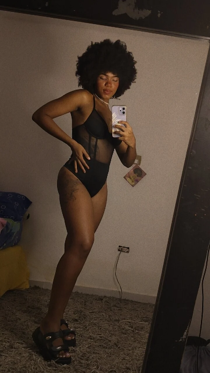 XXX Porn Photo of Nude AriLennox_ 9