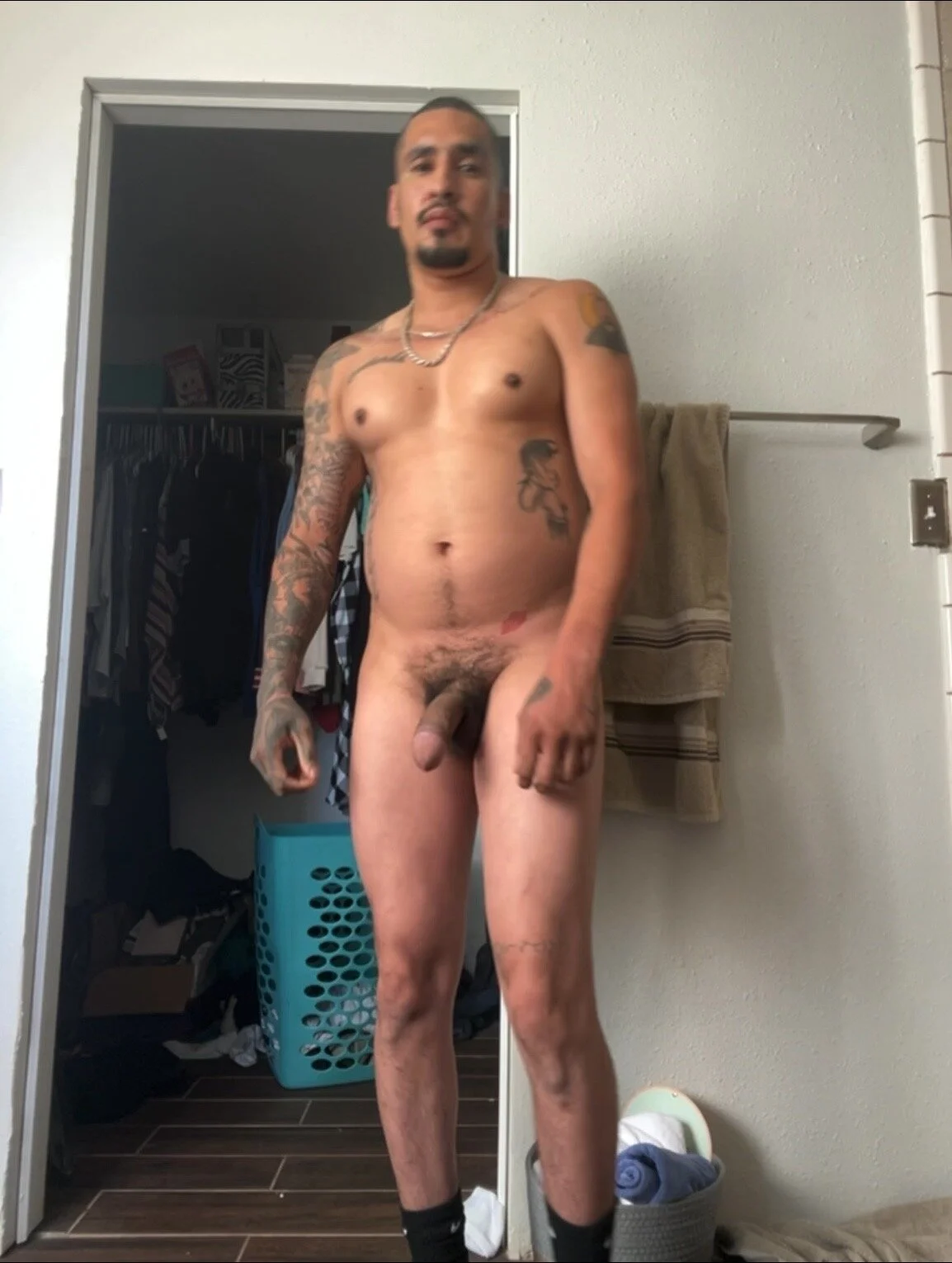 XXX Porn Photo of Nude Slumlords 12