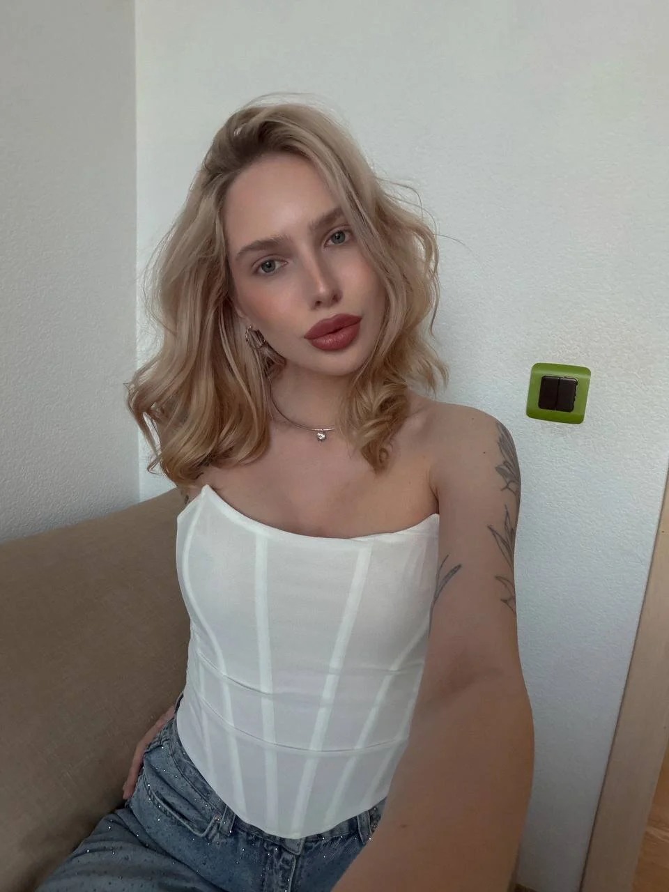 XXX Porn Photo of Nude MichelleVelour 11
