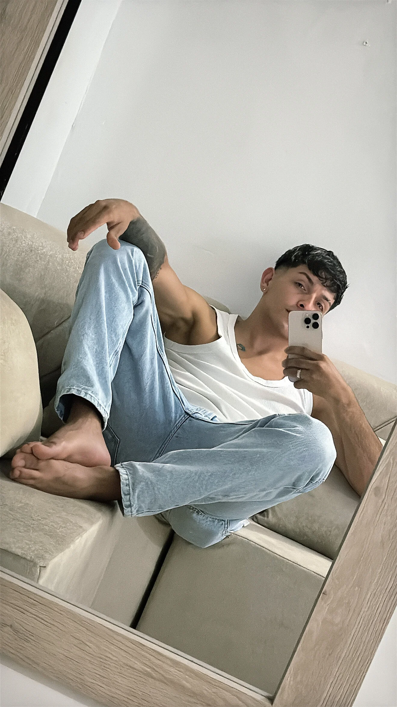 XXX Porn Photo of Nude Jorgrp0 2
