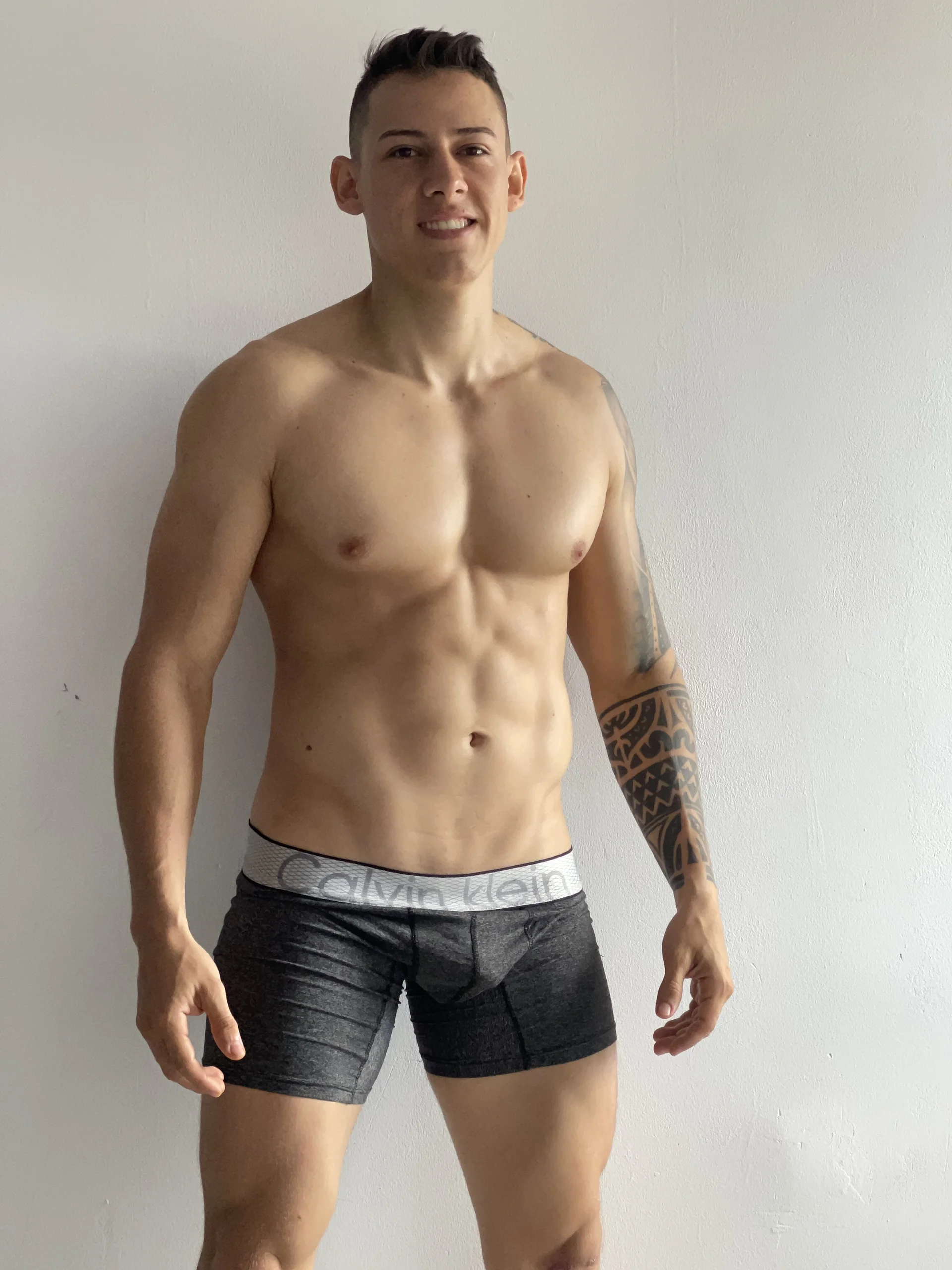 XXX Porn Photo of Nude Muscle_King_Cum 24