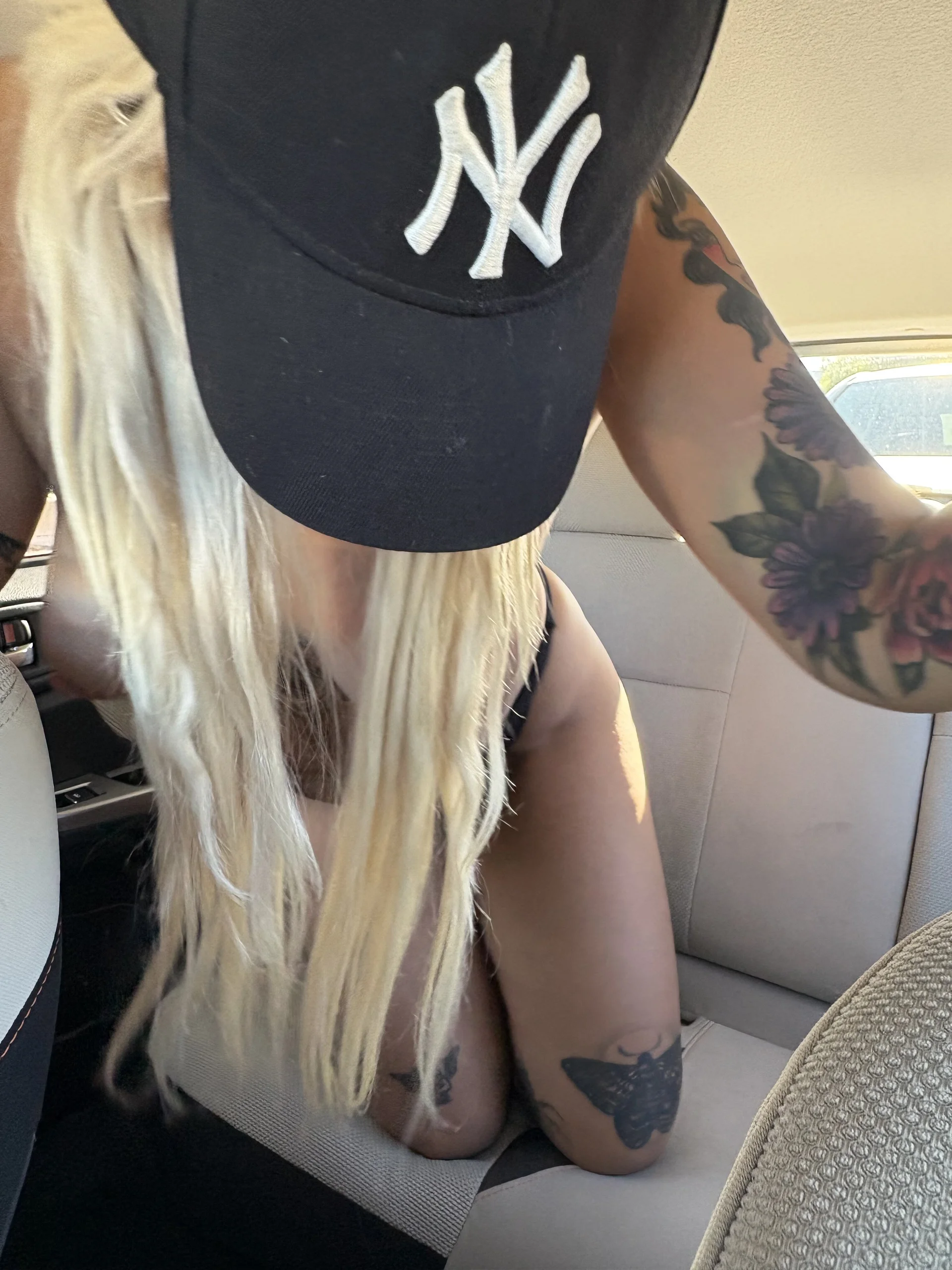 XXX Porn Photo of Nude BettyBadNews 5