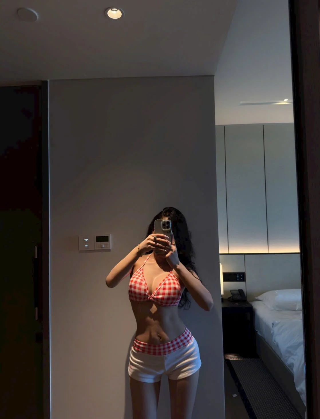 XXX Porn Photo of Nude -Celine- 2